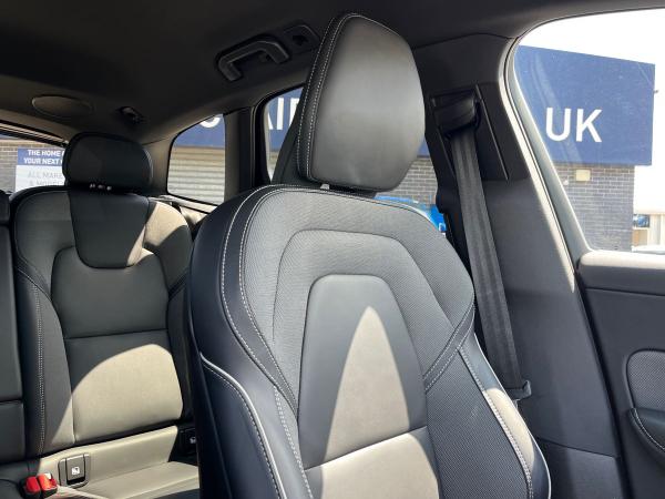 Volvo XC60 Photo autoimg-91fb2882805a6ffc48e2b66d5cbd3cbad8e225f1.jpg