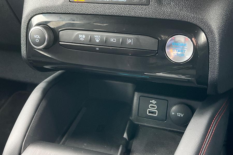 Ford KUGA Photo autoimg-91fd5a6f842203c04e32878a2977f78d762b2354.jpg