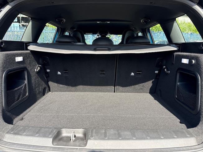 MINI Clubman Photo 12