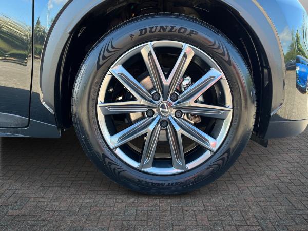 Lexus LBX Photo autoimg-92026a5a289830239d151f3b117acfe61c0ff4a0.jpg