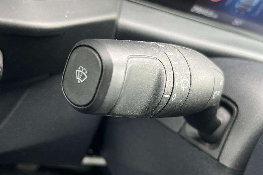 Ford TRANSIT CUSTOM Photo autoimg-9204ec13e27f479e7867147d9d88dd5c90598cf7.jpg