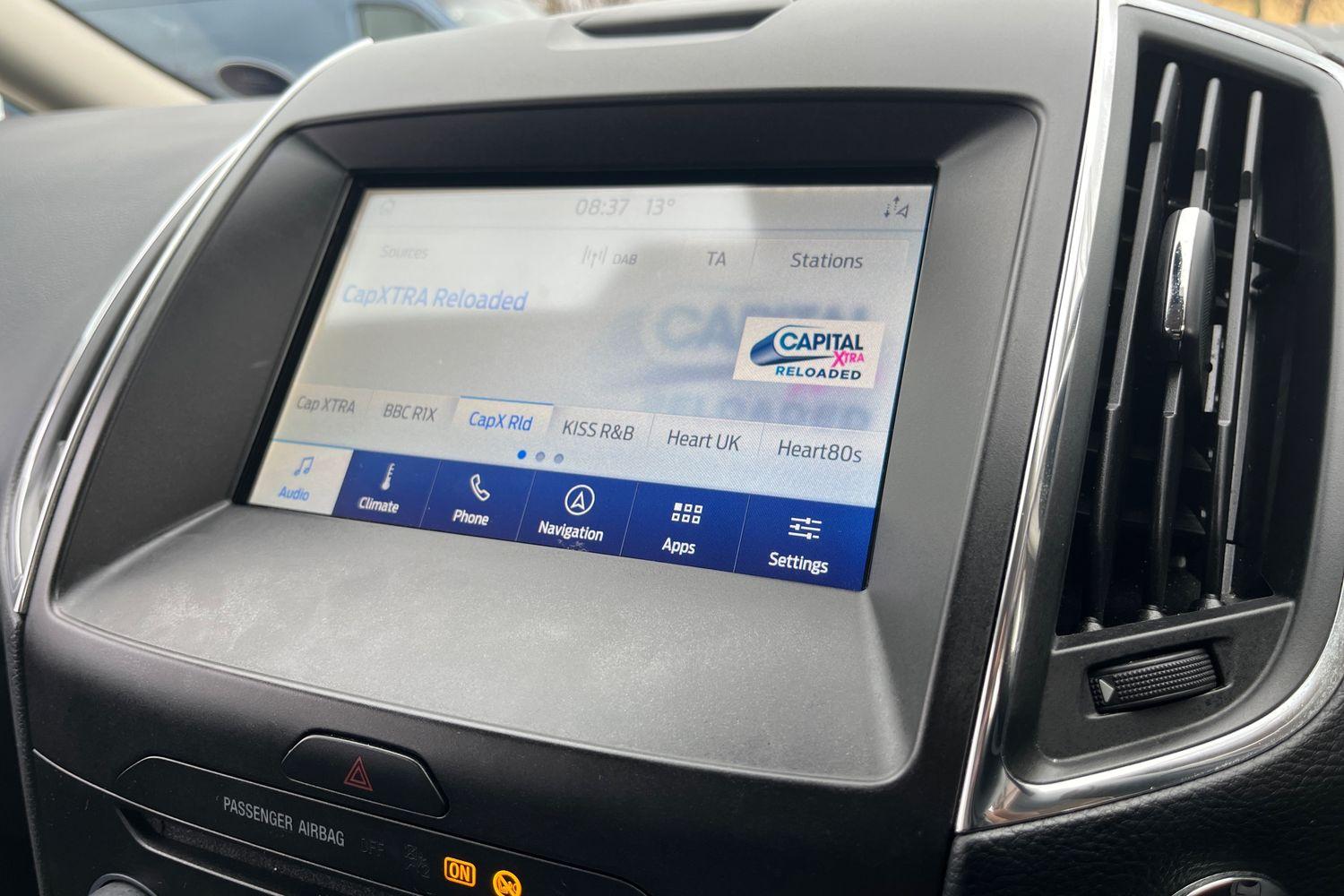 Ford S-MAX Photo 27