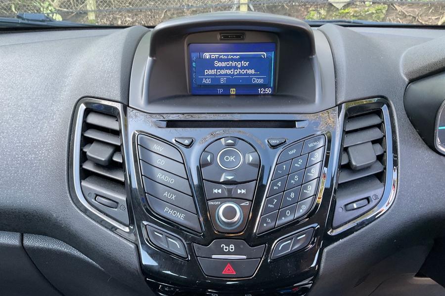 Ford Fiesta Photo autoimg-9207fc90058f457e955b22737ce35cca07cdc5e4.jpg