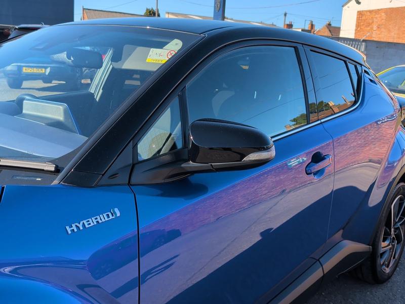 Used Toyota C-HR VE69XEA 25