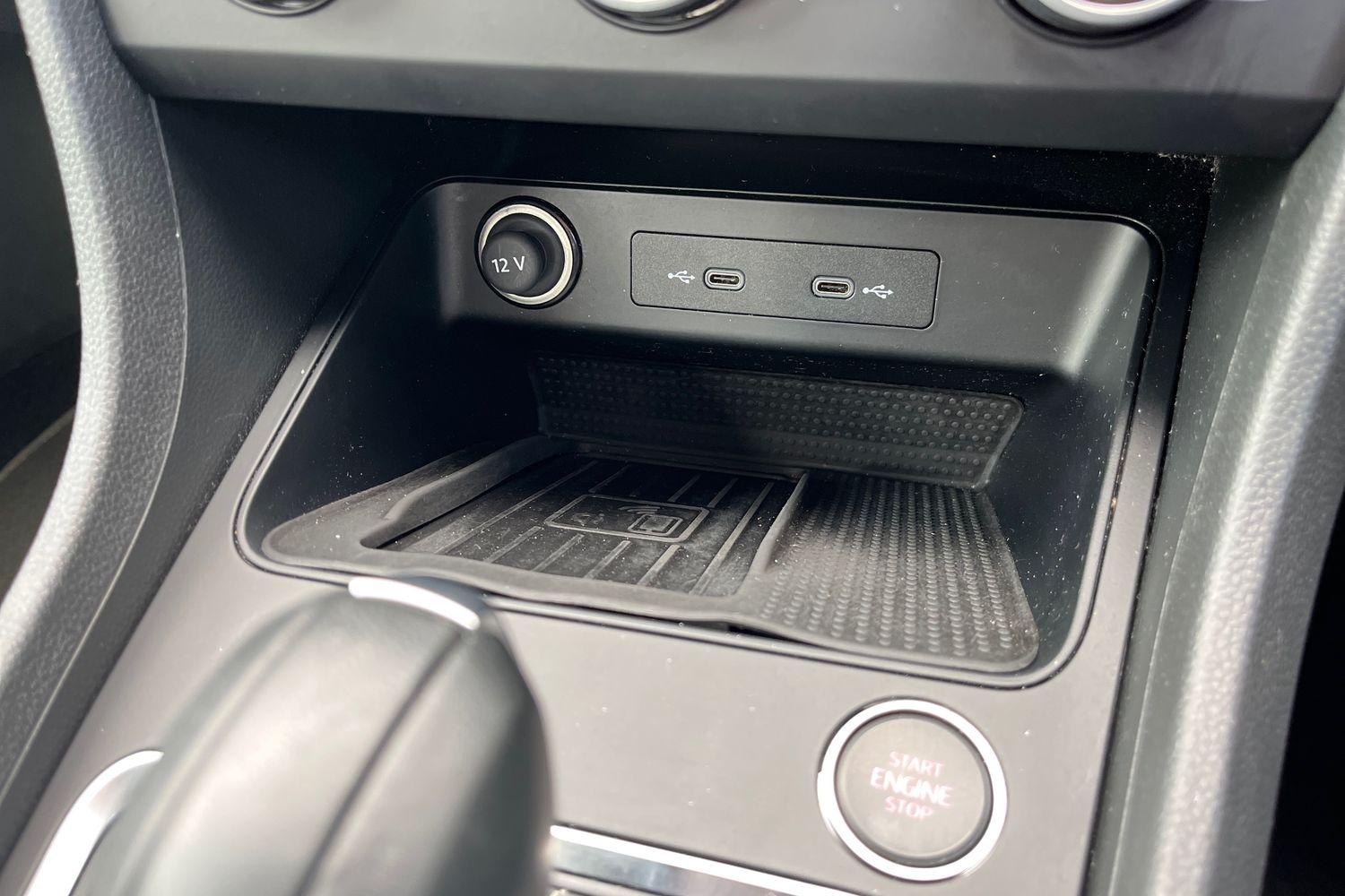SEAT ATECA Photo 28