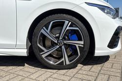 VOLKSWAGEN Golf Photo 5