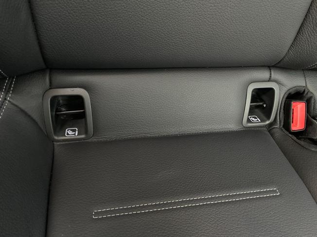 MERCEDES-BENZ CLA Photo 35