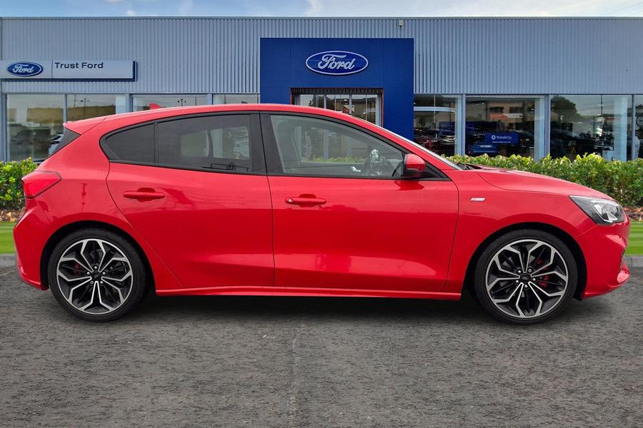 Ford Focus Photo autoimg-9212d5f685f3151681b8c1560a51600e6380ec60.jpg