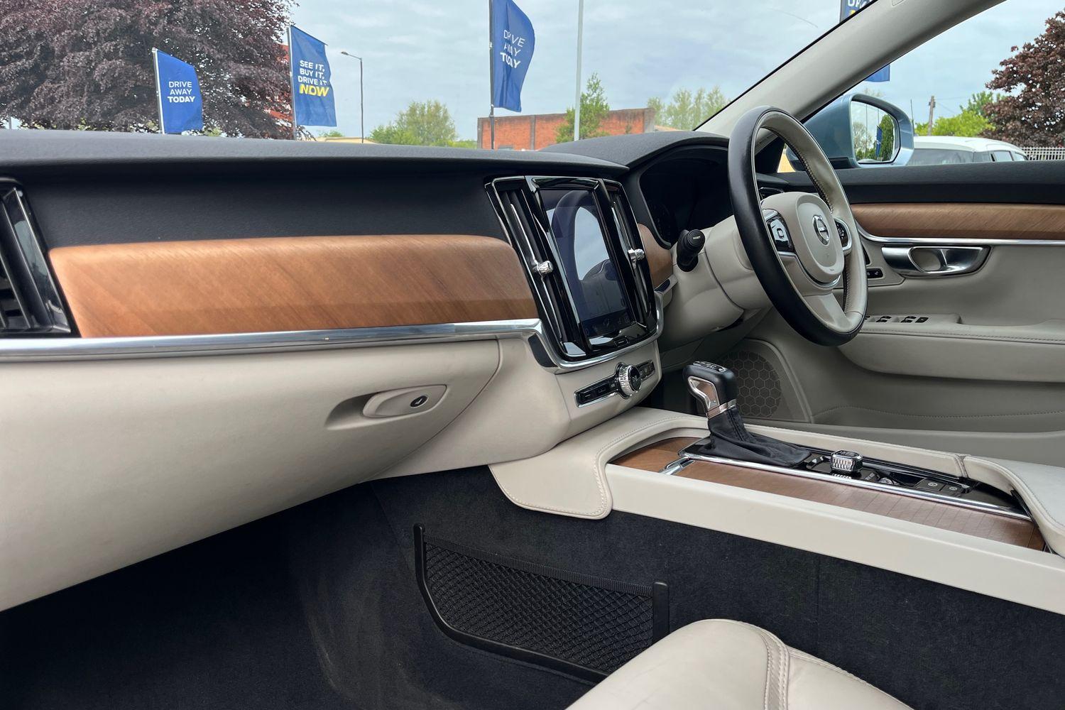 Volvo V90 Photo 17