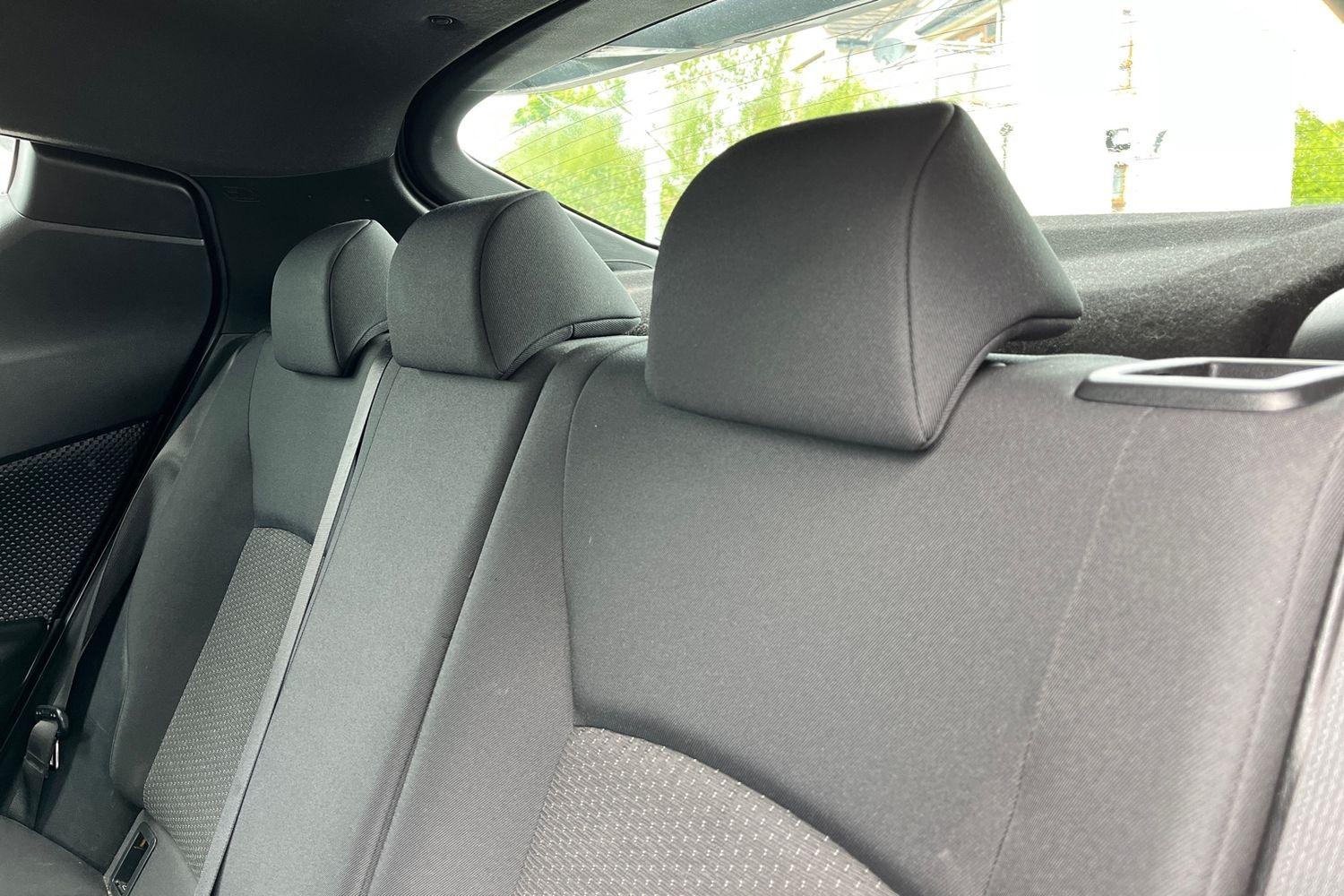 Toyota C-HR Photo 19