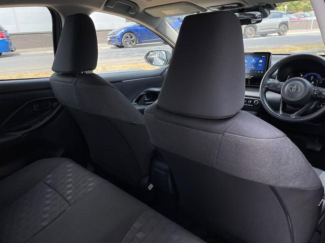 Toyota Yaris Photo 30