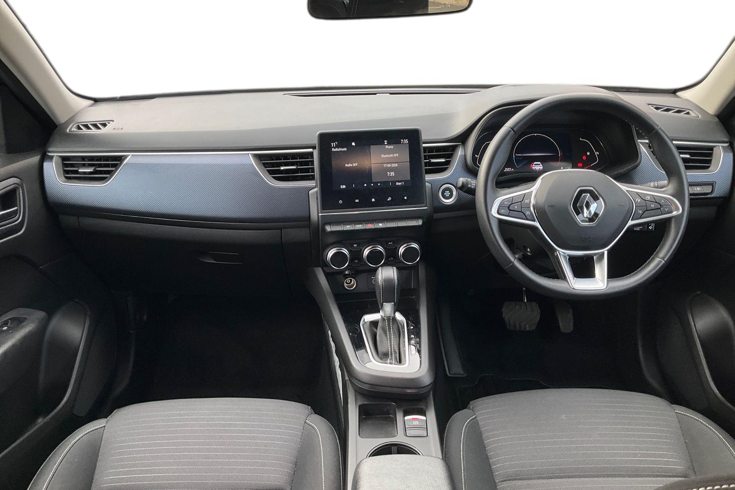 Renault ARKANA Photo 9