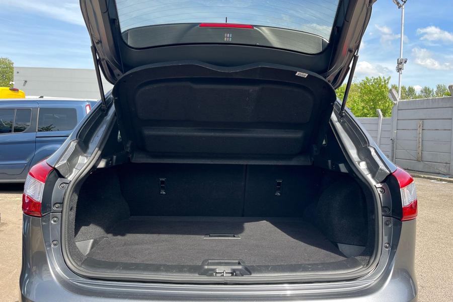Nissan QASHQAI Photo autoimg-9219480ac3672b9ed3615c23a8f1768640cae6f3.jpg