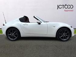 MAZDA MX-5 Photo 4