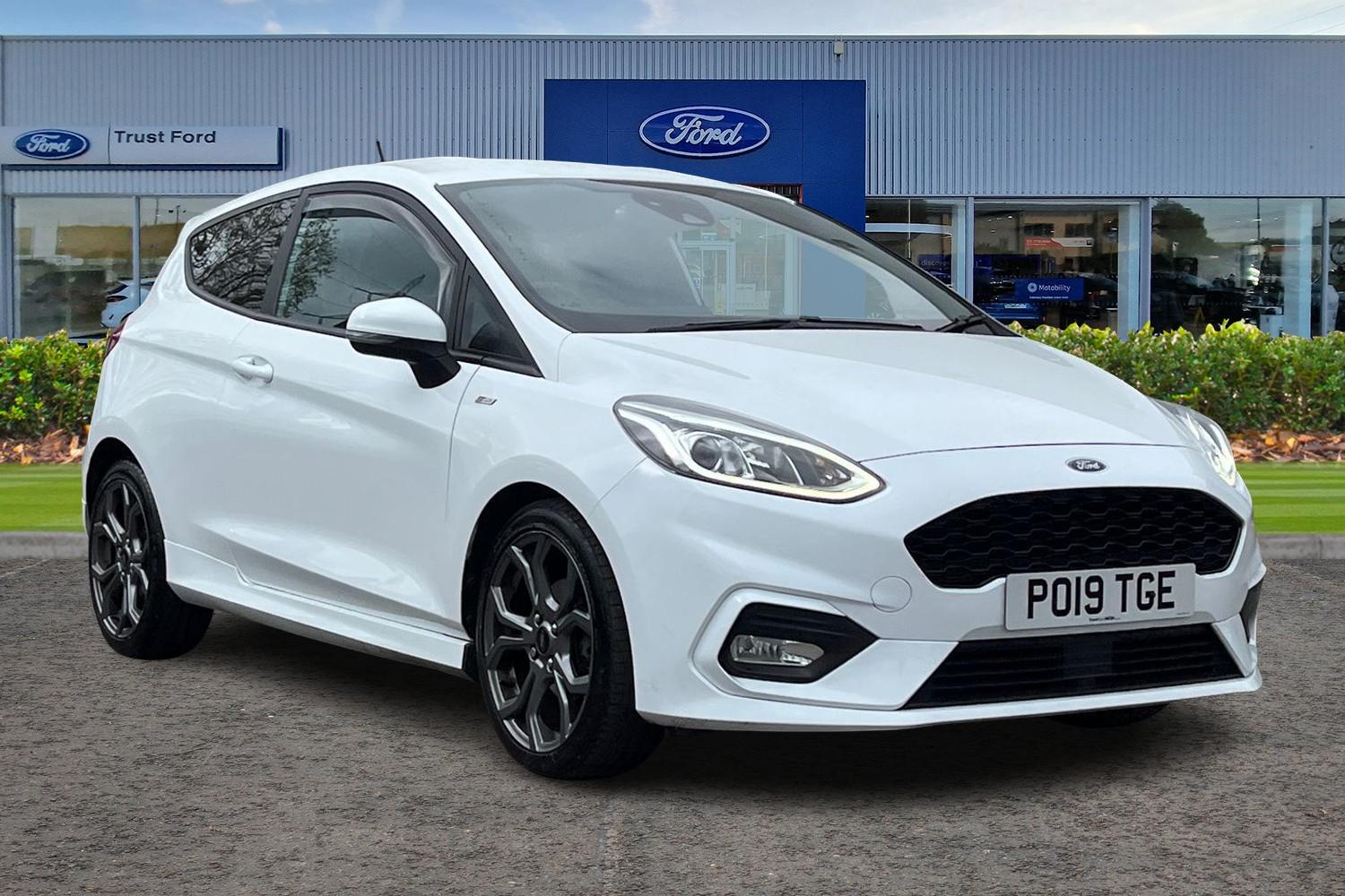 Ford Fiesta Photo 0