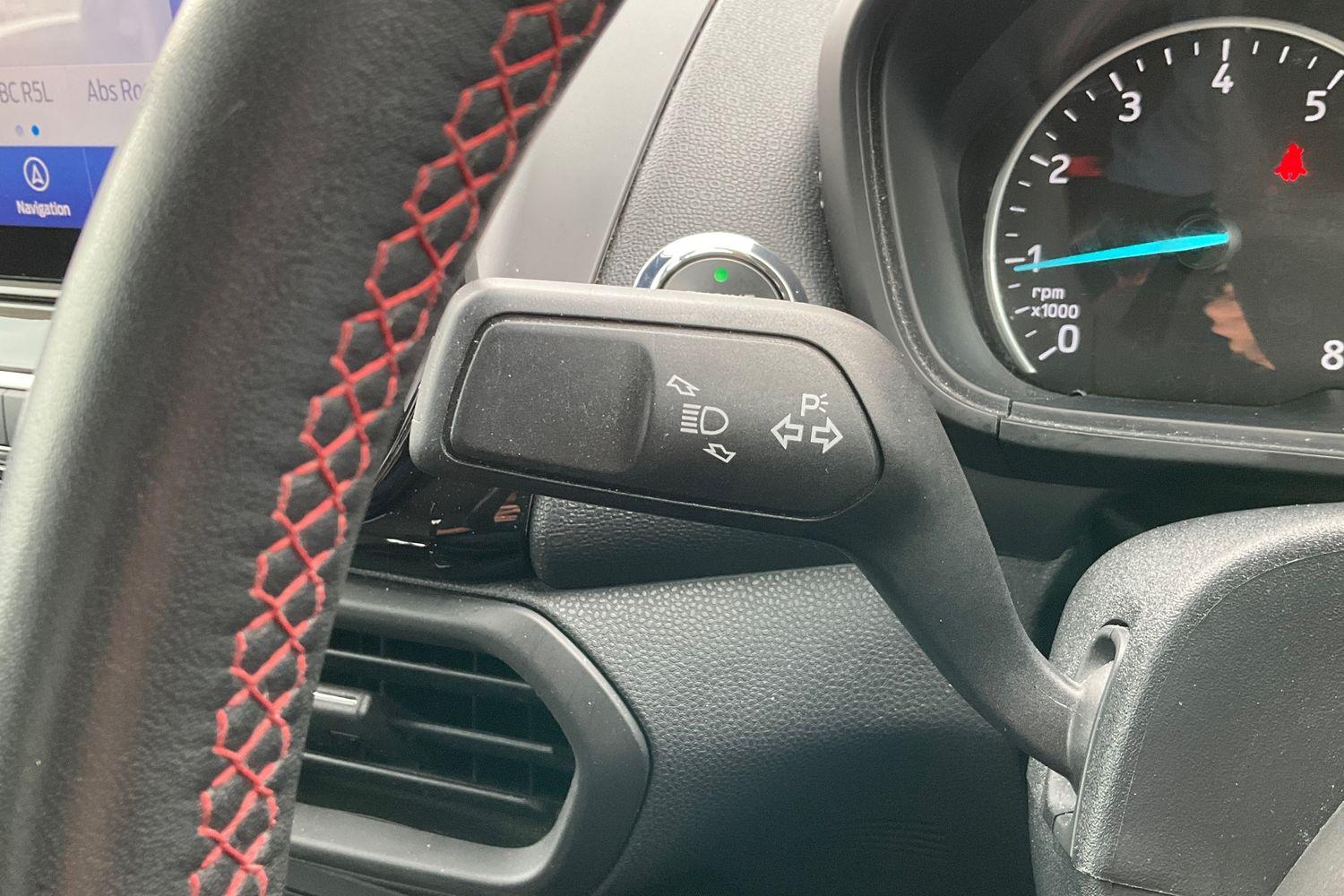 Ford ECOSPORT Photo 13