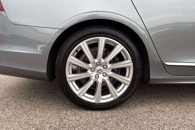 VOLVO V90 Photo 22