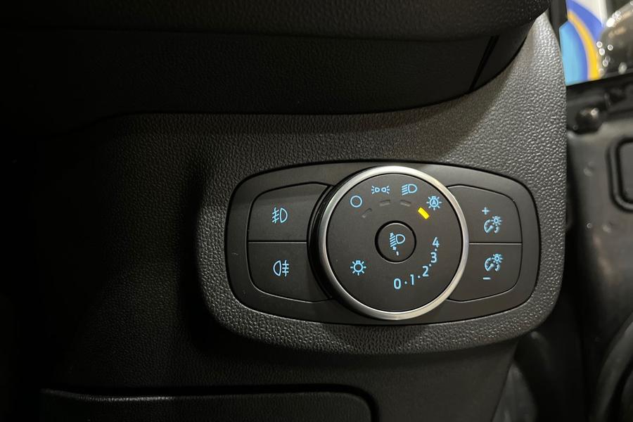 Ford FIESTA Photo autoimg-922d8db3e1e1f89620d9ef1d467b7e5f6f1c00ab.jpg