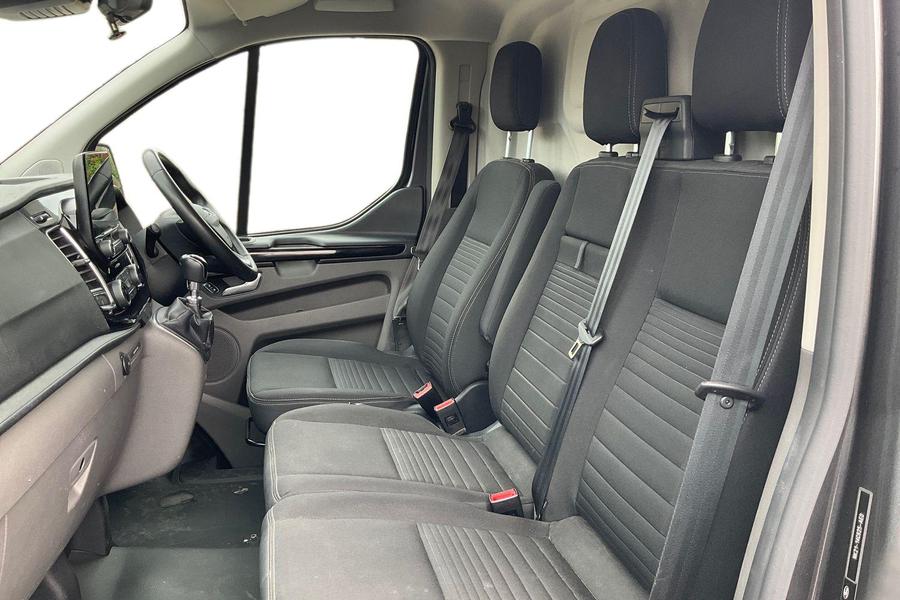 Ford Transit Custom Photo autoimg-922fb11877f923e2fd76f26065085ab52a25b938.jpg