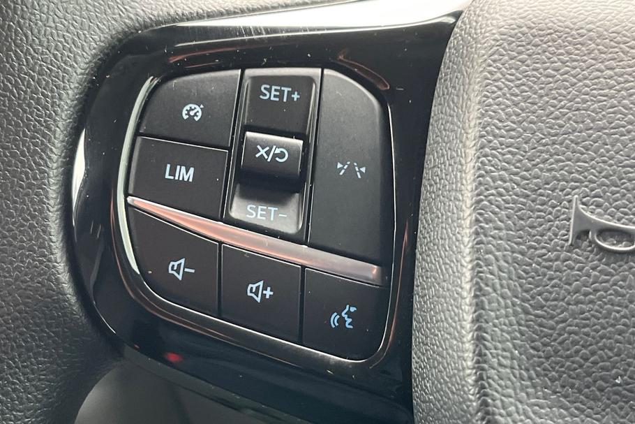 Used Ford TRANSIT CUSTOM 27