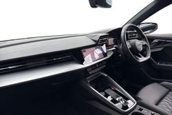 AUDI S3 Photo 2