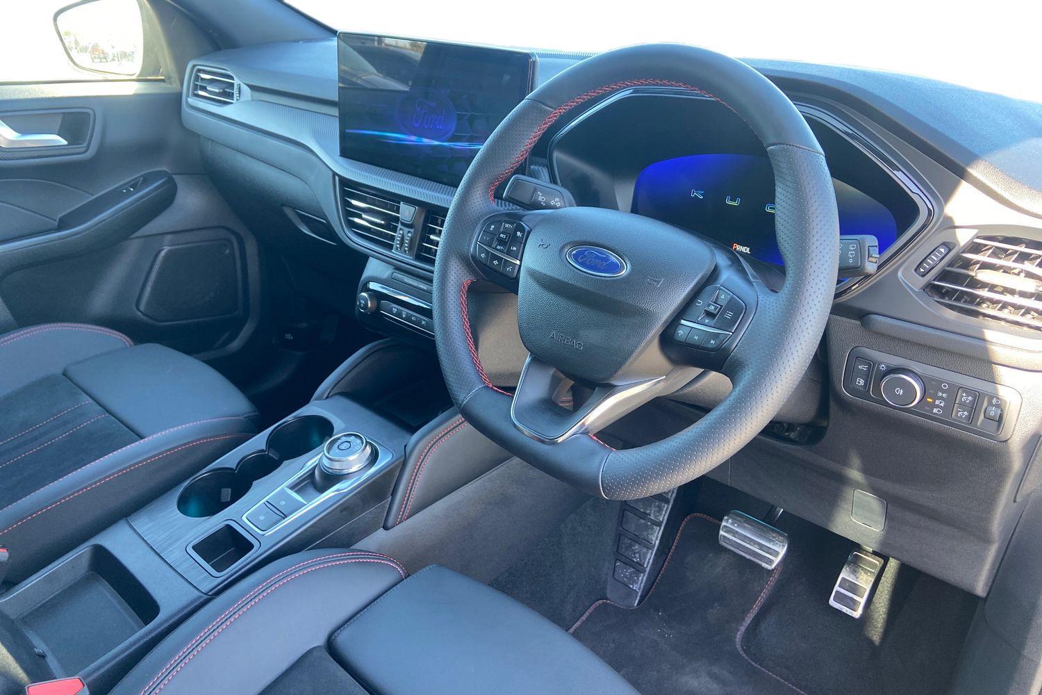 Ford KUGA Photo 8