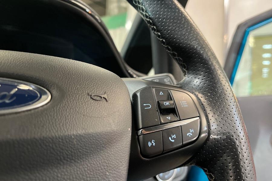 Ford FIESTA Photo autoimg-92336705fba27fae52c3b3aa11cba74babae0a52.jpg