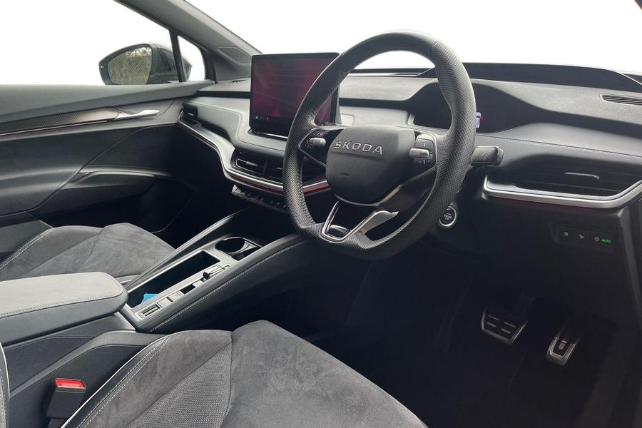 Skoda ENYAQ Photo autoimg-9236467da44654bdfbe0848aa3352145b9fb20e1.jpg