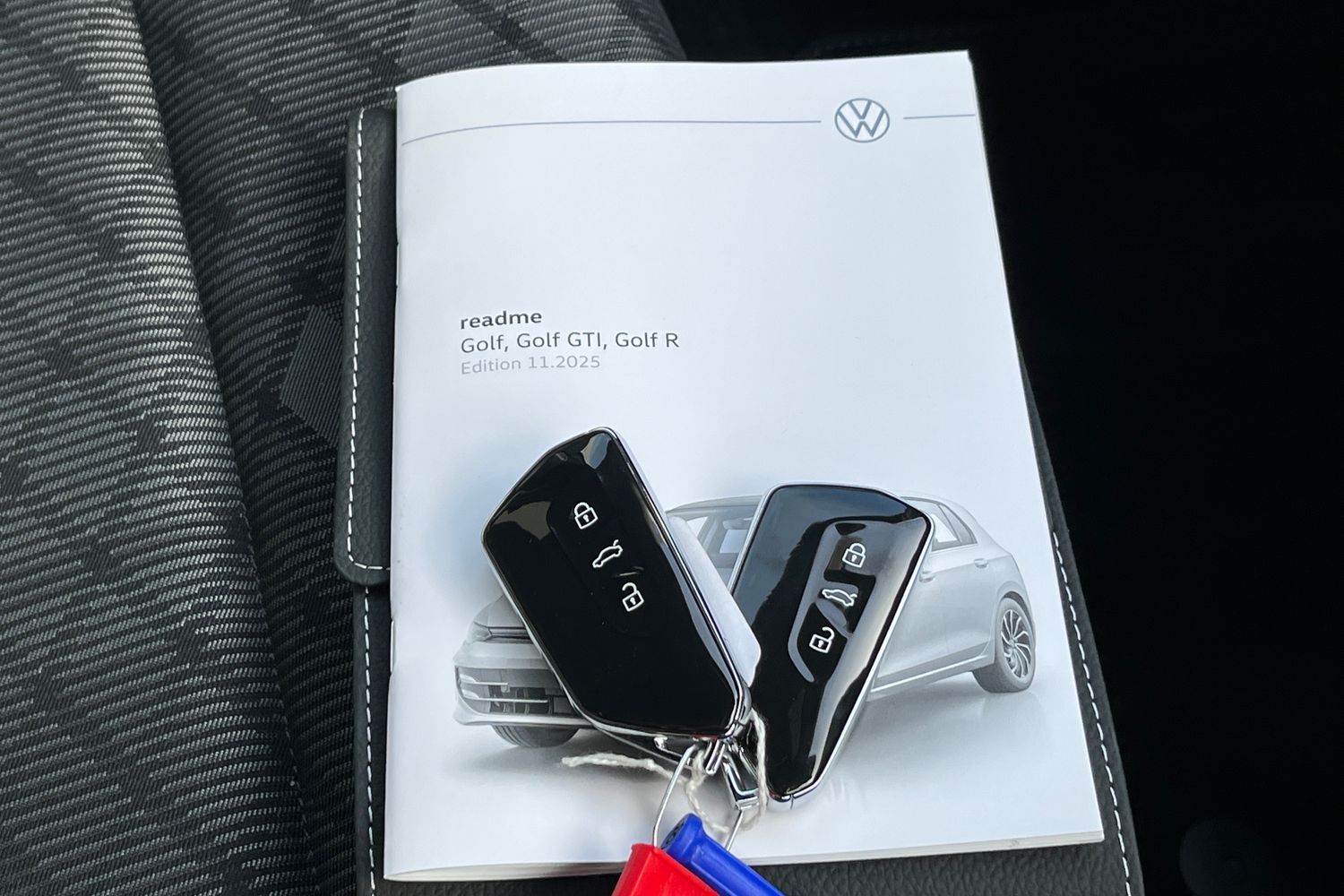 Volkswagen Golf Photo 21