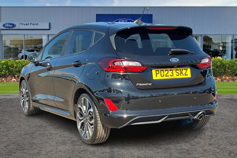 Ford Fiesta Photo autoimg-9243bacdbc6111cc837a353b9c28a0f4a3884627.jpg