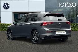 VOLKSWAGEN Golf Photo 3
