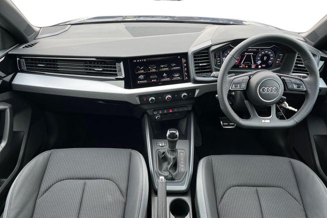 Audi  A1 Sportback Photo 10