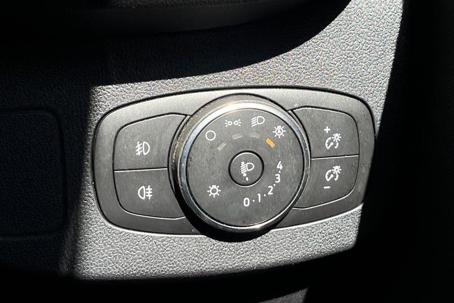 Ford Puma Photo autoimg-925263ac0fb4bf439de0e8f77d6aa89015cf3451.jpg