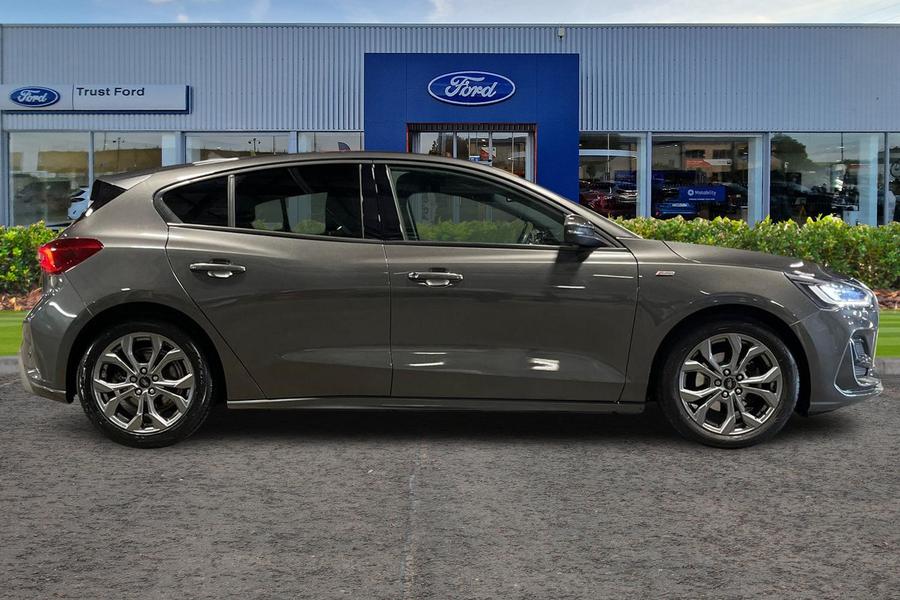 Ford FOCUS Photo autoimg-9253700a728d94f959e40761c99838b58abc0f22.jpg