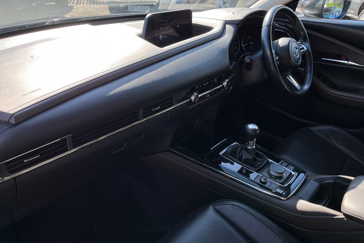 Mazda CX-30 Photo 17
