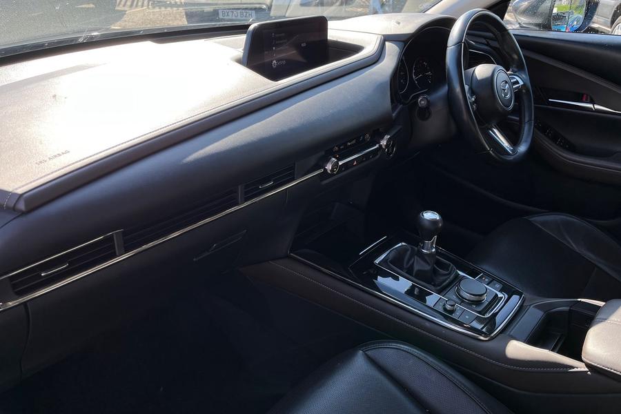 Mazda CX-30 Photo autoimg-925a83b61f64ccfe95c5949c16ba9c723574e079.jpg