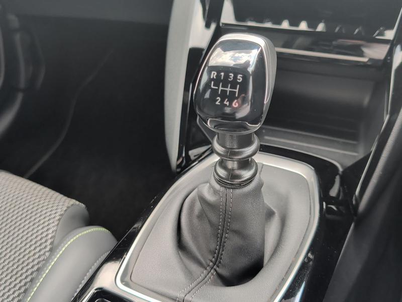 Used Peugeot 208 NV25EJU 50