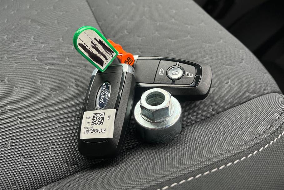 Used FORD TRANSIT CUSTOM SB75LRE 28