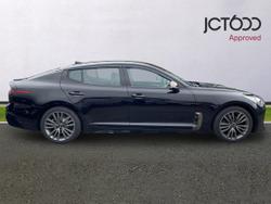Kia Stinger Photo 4