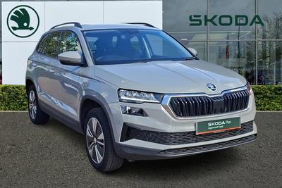 2024 ŠKODA Karoq 1.5 TSI SE Drive 5dr at JCT600
