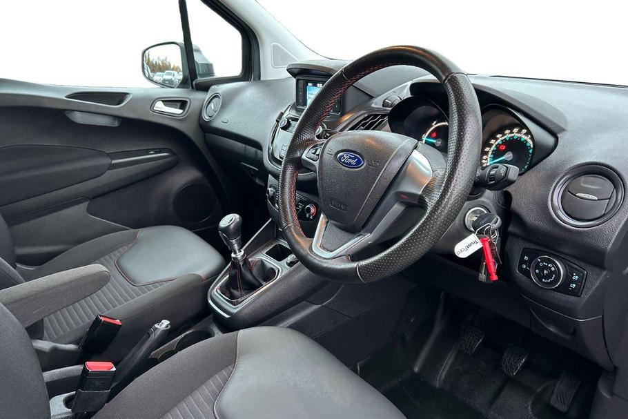 Used Ford TRANSIT COURIER 15