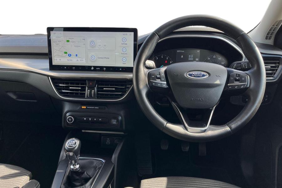 Ford Focus Photo autoimg-926a5ef638797f5ea12b9b3ac62bc934f34959ce.jpg