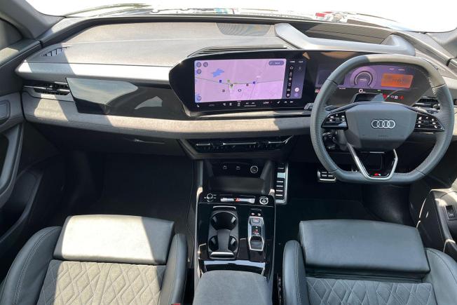 AUDI Q6 E-Tron Photo 10
