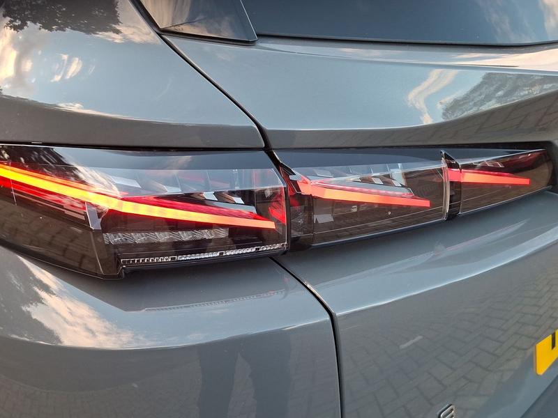Used Peugeot 308 SW KS25OCX 38
