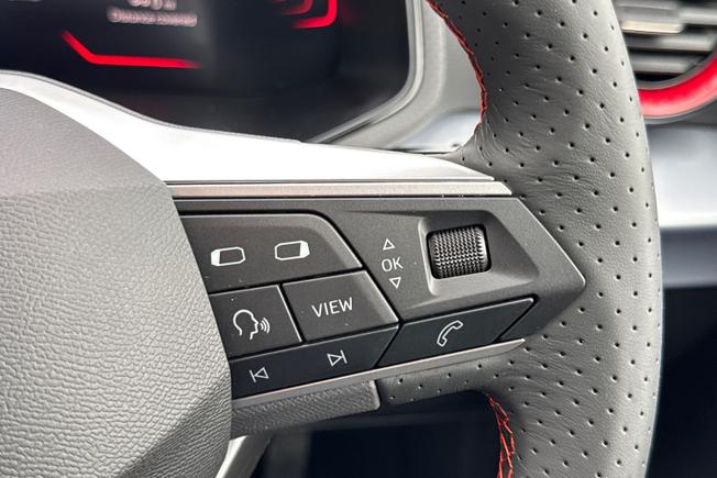SEAT Arona Photo 17