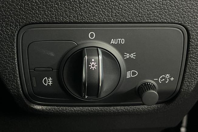 AUDI Q2 Photo 24