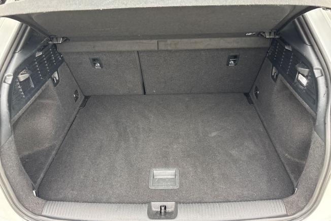 Audi Q2 Photo 12