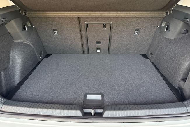 VOLKSWAGEN GOLF Photo 12