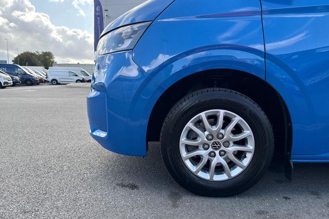 VOLKSWAGEN Transporter Photo 38