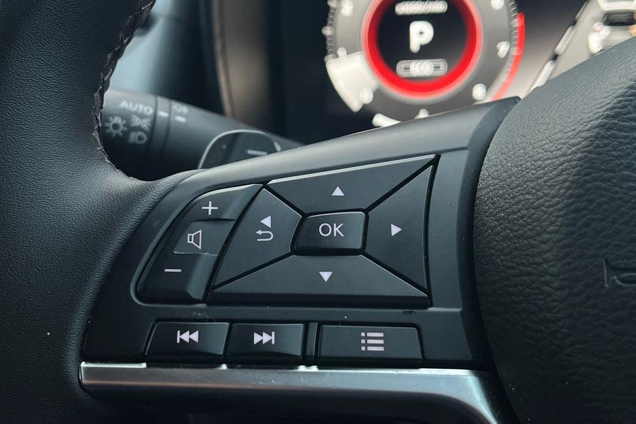 Used Nissan Juke YC25XGB 34